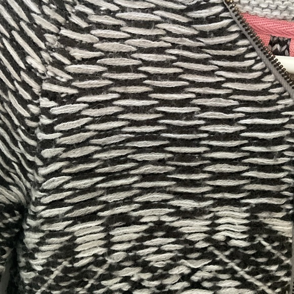 Triple Five Soul Heather Grey Knit Sweater - Picture 5 of 11